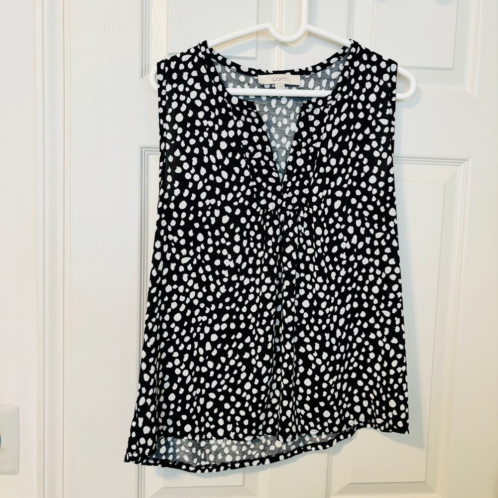 LOFT Black and White Patterned Blouse